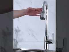 Rubinetto abbattuto della cucina dello spruzzatore della Unico maniglia d'ottone con Sprayhead a tre funzioni in Chrome