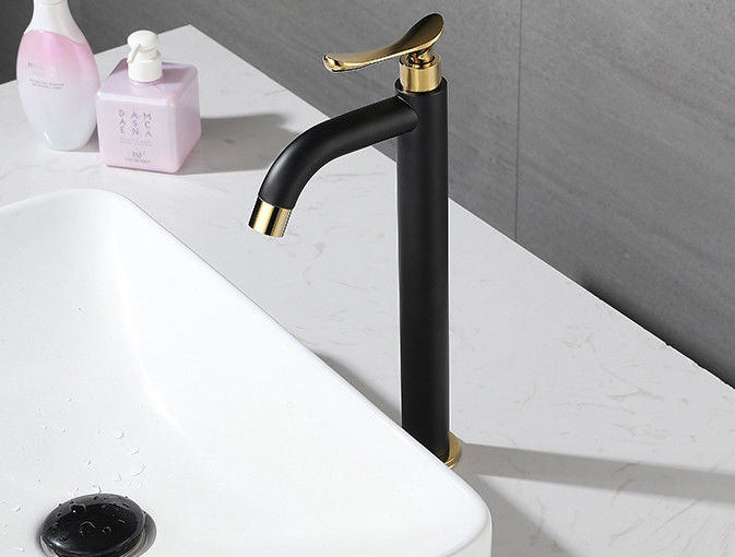 Rubinetti del bacino dell'acqua fredda del bagno alla moda della nave di acciaio inossidabile SUS304 singoli in Matte Black