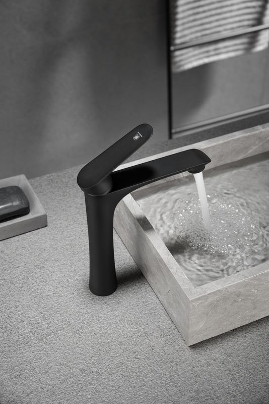 Singolo rubinetto di miscelatore del bacino della maniglia foro d'ottone della nave del singolo in Chrome Matte Black grigio