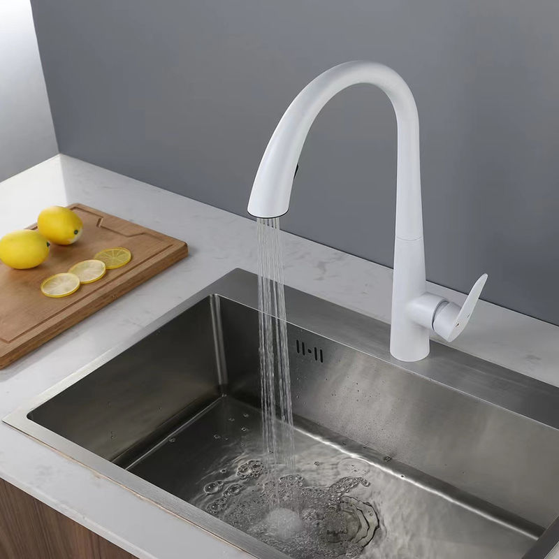 Prezzo di fabbrica Miglior Qualità 3 Funzioni Bianco Alta Arca Cucina Mixer Rubinetto Rubinetto Con Spray Pull Out